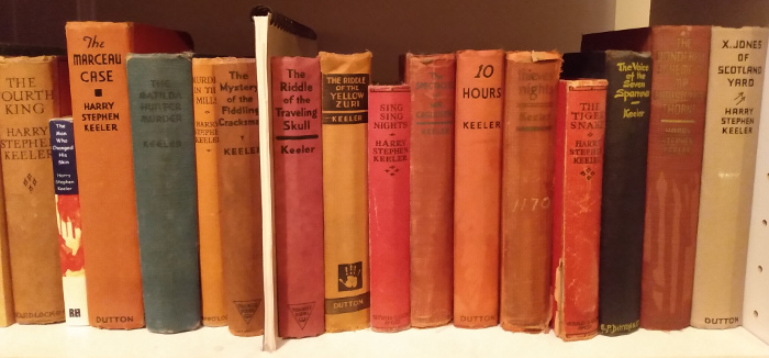 Shelf of HSK books